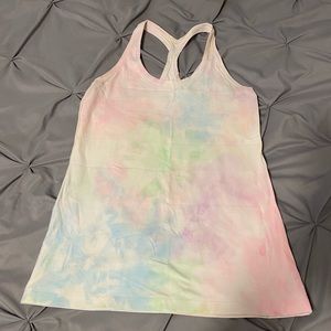 Lululemon top